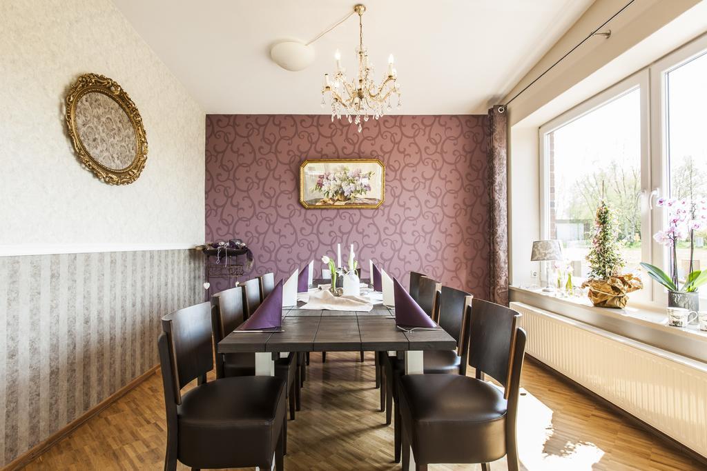 Bootsmann Guest House Breiholz Bagian luar foto